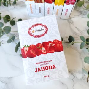 Čokoláda s jahodovou plnkou